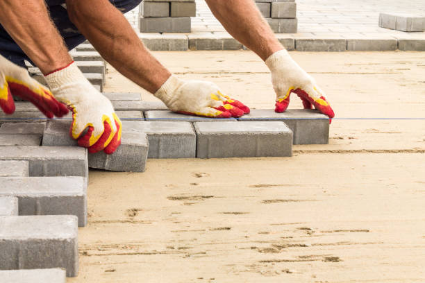 Best Professional Driveway Pavers  in Lockport Heights, IL