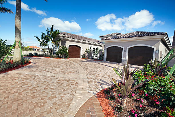 Best Driveway Pavers Near Me  in Lockport Heights, IL